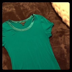Stretchy Banana Republic shirt in green